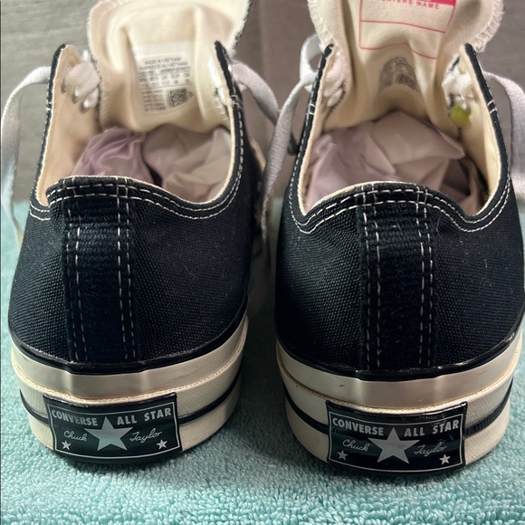 Converse Men’s Chucks70s low tops Black and White All Star Sneakers Sz. 11 1/2 - Picture 2 of 10